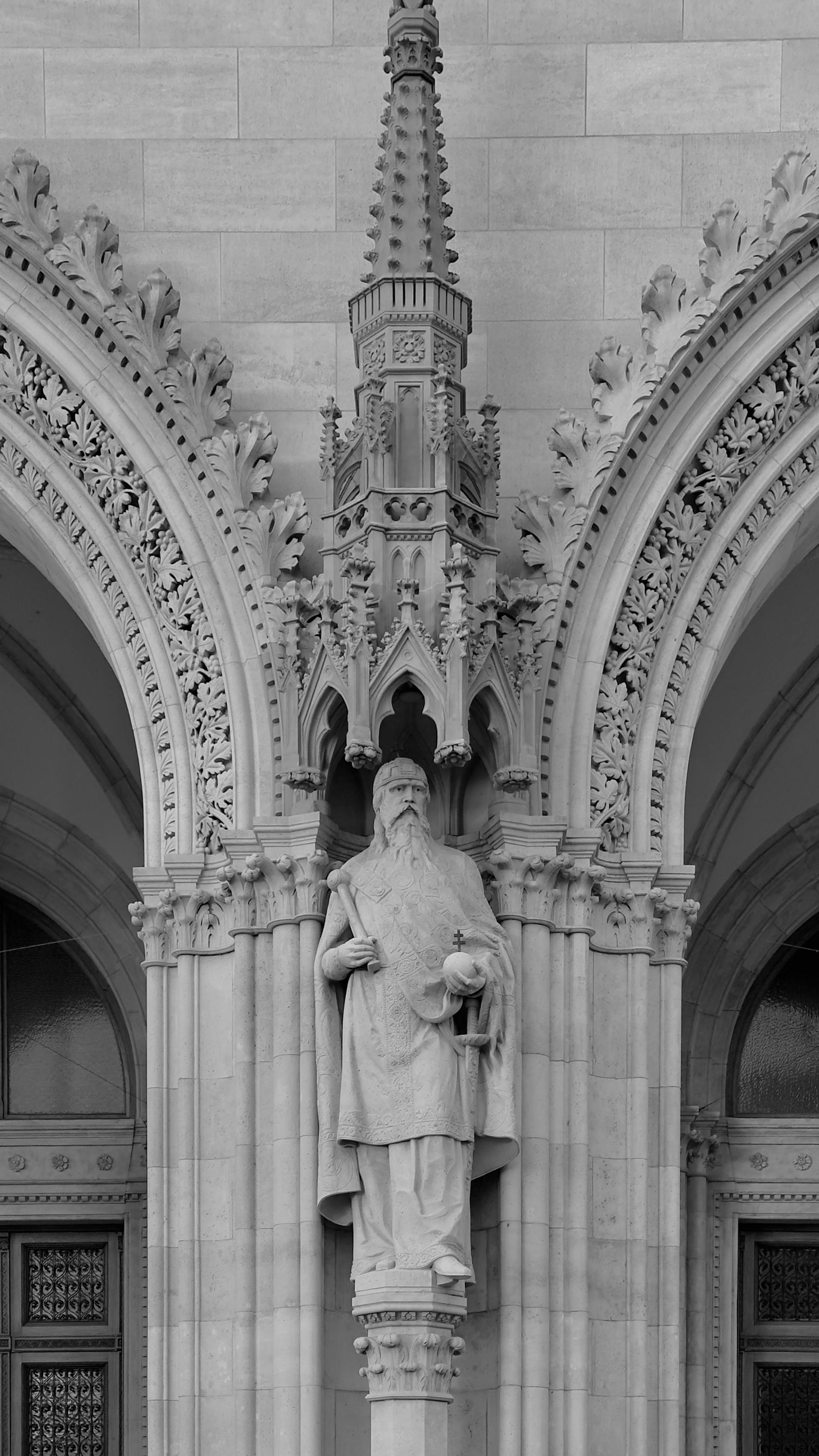 Budapest cityscape - Real estate news and market insights