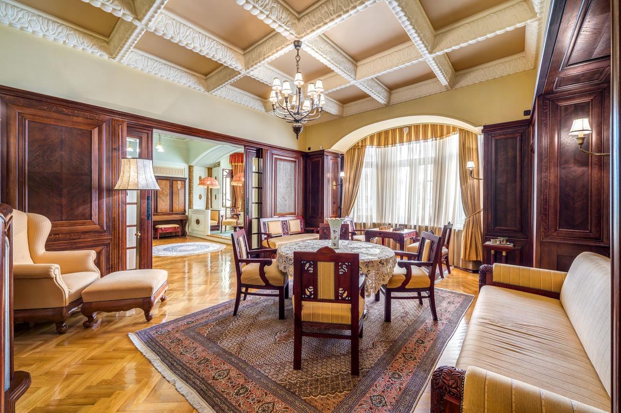 Classical bourgeois flat - Budapest Palace district