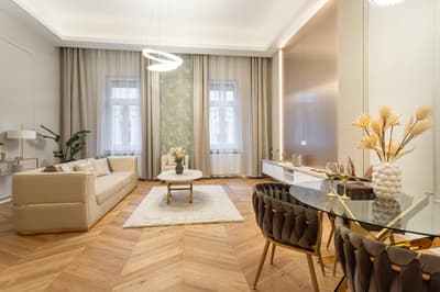 Refined Luxury Residence Near the Hungarian Parliament