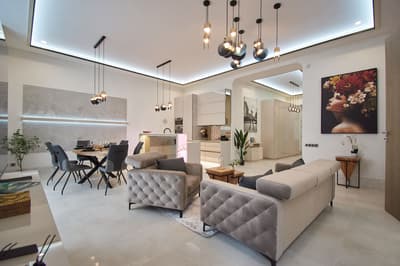Prestigious Downtown Residence