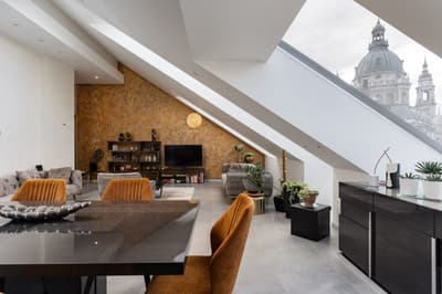 Exquisite Penthouse with Basilica Views on Andrássy Avenue