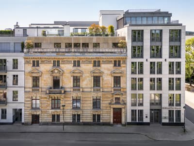 Modern Luxuslakás A Beletage Szinten, A Hofgarten Park Szomszédságában